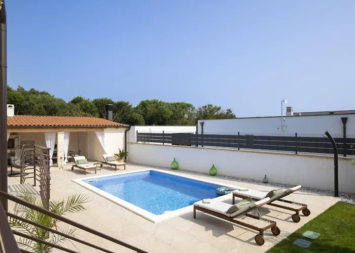 Ridollin By Interhome Pula