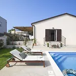 Tatil Evi Ridollin By Interhome