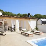 Ridollin By Interhome Tatil Evi Pula