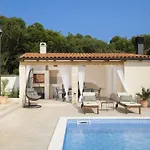 Ridollin By Interhome Tatil Evi Pula