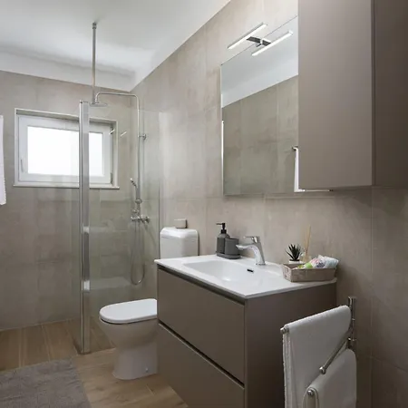 بيت للعطل Ridollin By Interhome *