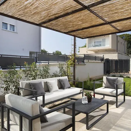 Ridollin By Interhome بولا