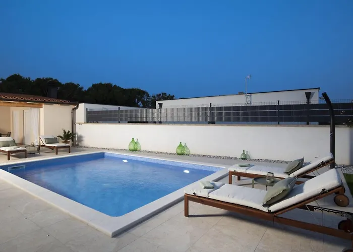 Ridollin By Interhome * بولا